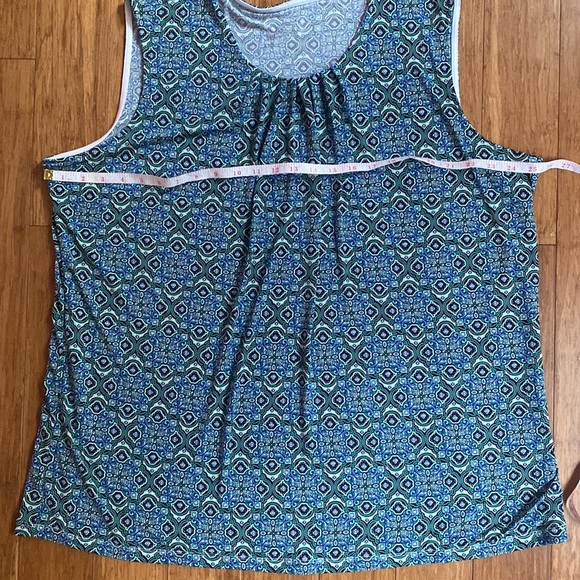 CJ Banks 2X Blue/Green Sleeveless Blouse - Picture 2 of 5